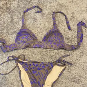 Victoria’s Secret bikini